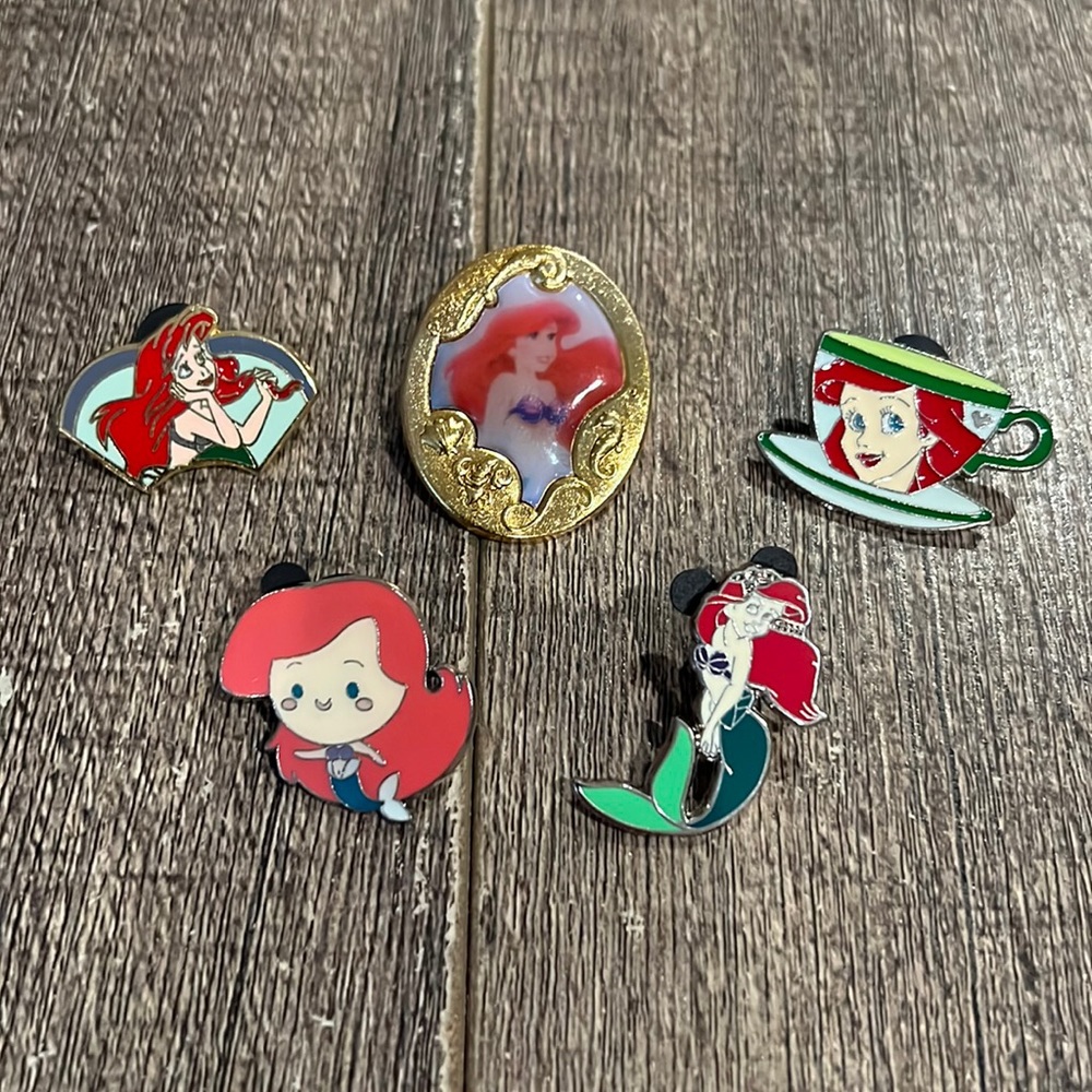 Disney Pins - Ariel Set of 5
